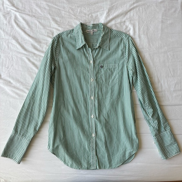 Alex Mill Standard Button-Down in
Relaxed Portuguese Cotton
Green XS - Picture 8 of 9